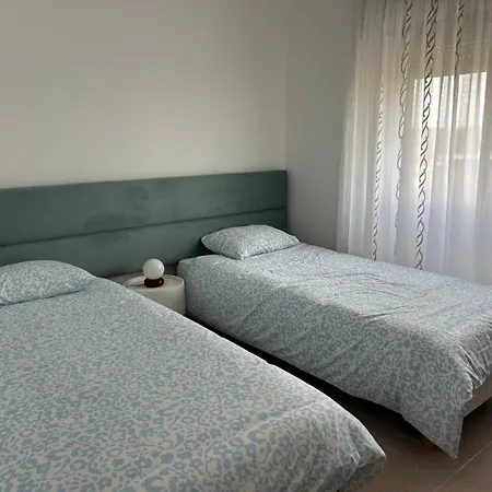 Cantinho Da Paz بيت للعطل Nadadouro
